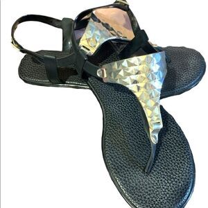 Andrienne Vittadini black /gold sandals size 9